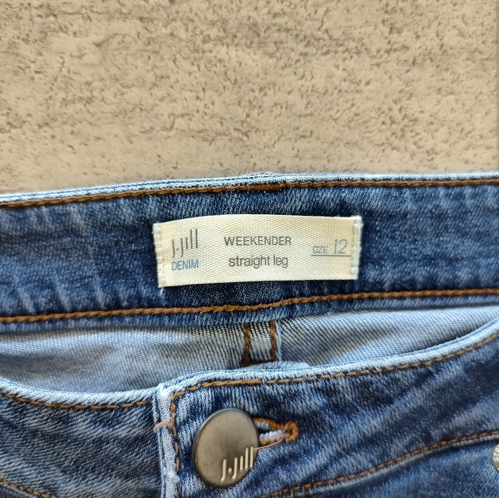 J. Jill Women's Embroidered Weekender Straight Leg Medium Wash Denim Jeans 12 - Picture 8 of 14